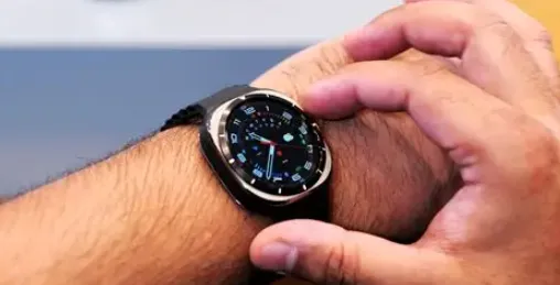 Samsung Galaxy Watch Ultra — miniature 2