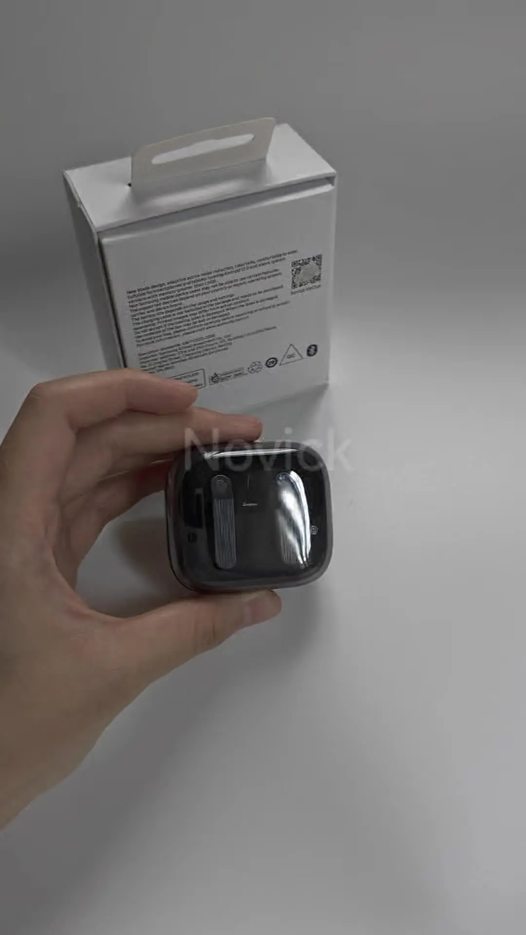 Écouteurs Samsung Galaxy Buds4 — miniature 7
