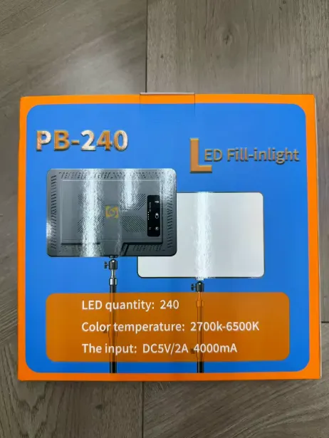 LED Fill Light PB-240 – Éclairage Professionnel Haute Performance — miniature 4