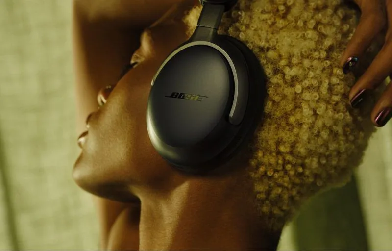 Casque Bose QuietComfort Ultra : L'Évasion Sonore Ultime — miniature 2