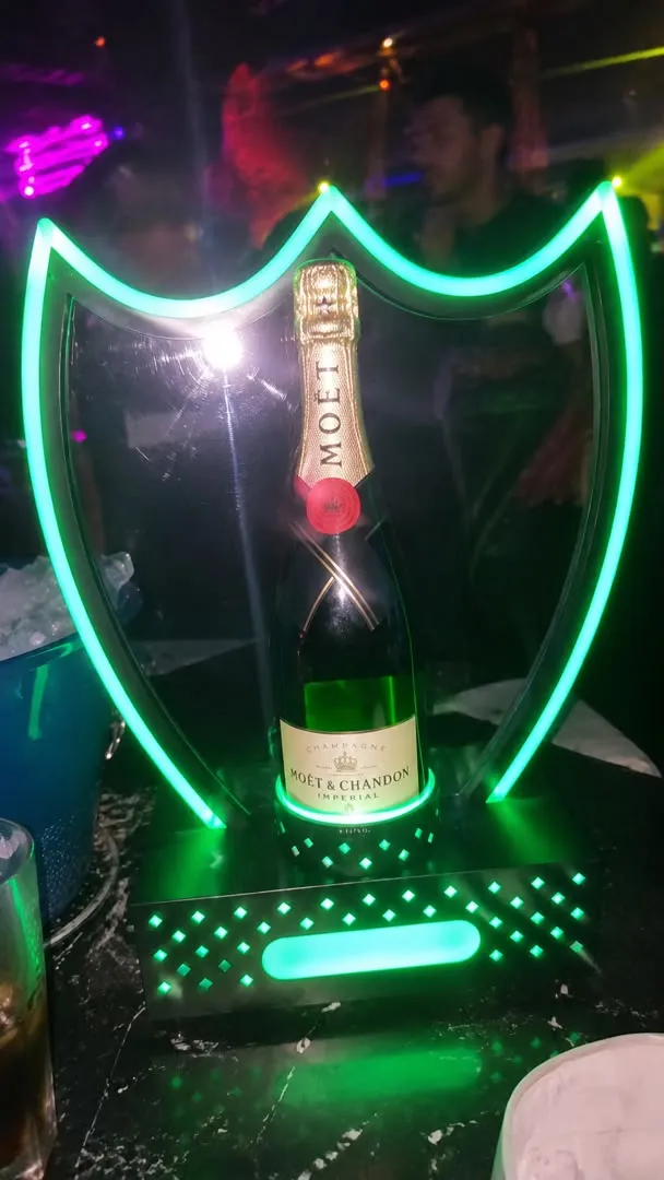 Porte-Bouteilles LED VIP Vert fluo — miniature 4