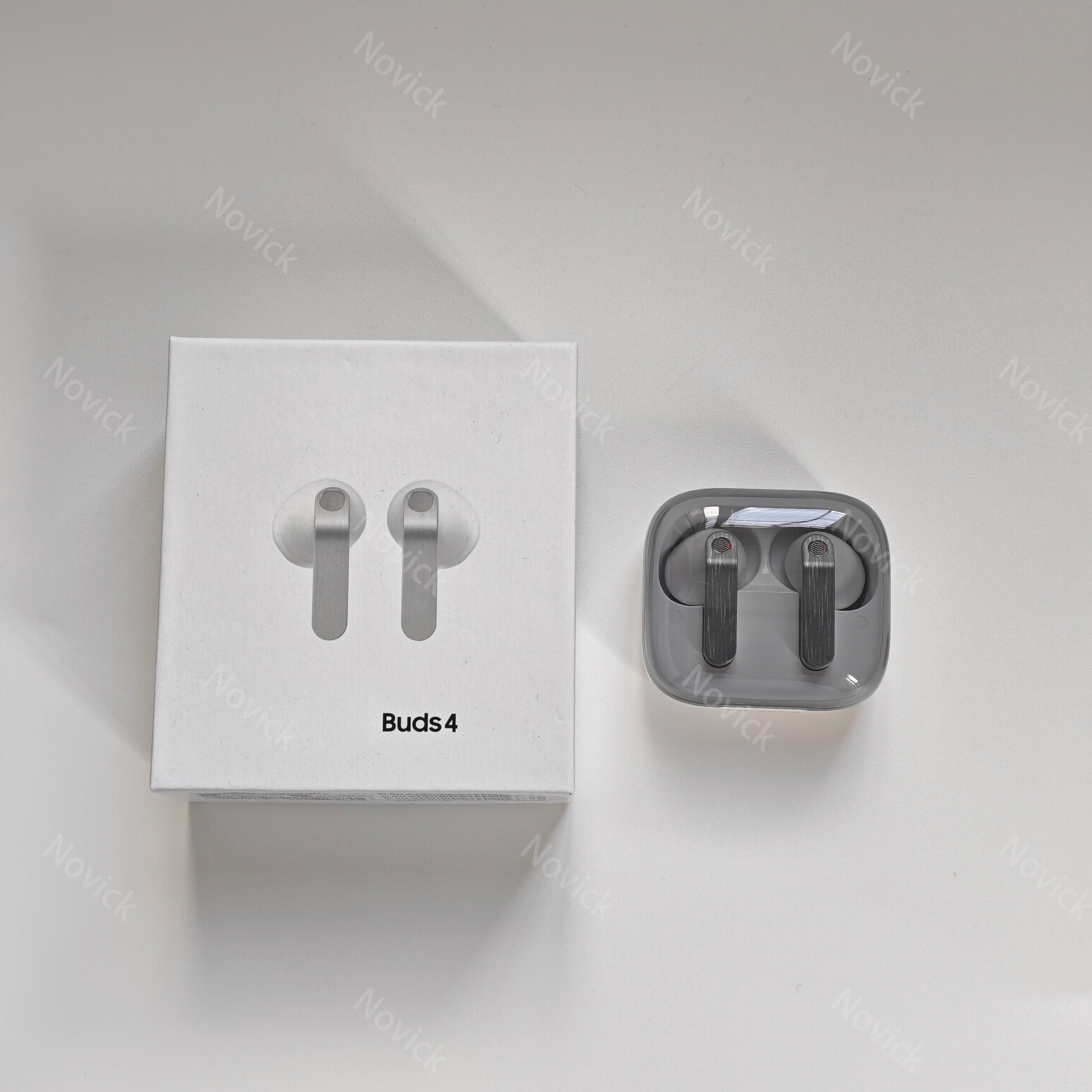 Écouteurs Samsung Galaxy Buds4 — miniature 5