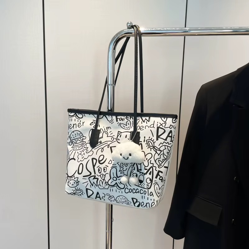 Wholesale Ladies Handbags 2026 New Cartoon